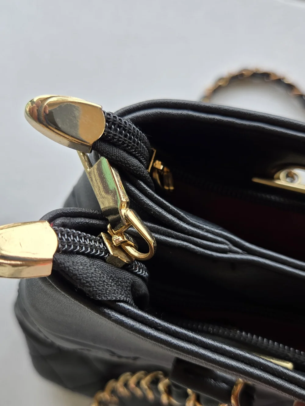 Vintage-Style Black Quilted Faux Leather Chain Shoulder Bag Tote